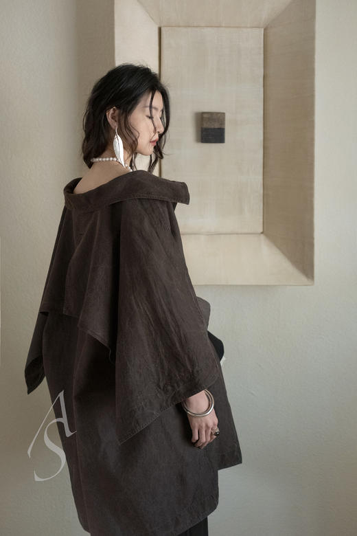 Phaedo 褐金色/暮金色丝棉廓形外套 商品图1