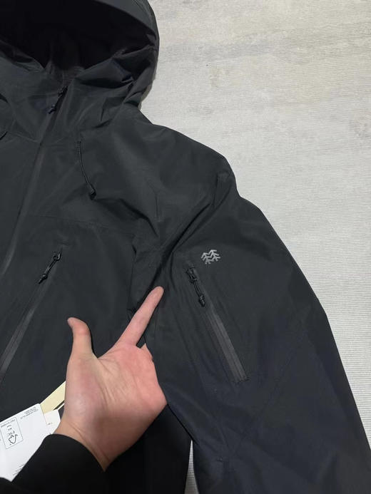 正品KL可隆户外男士春新款Windchaser夹克GTX 2L外套
尺码M-XXL 商品图3