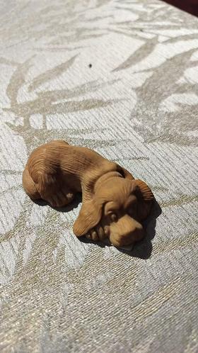 黄杨木小狗摆件6*2.5cm