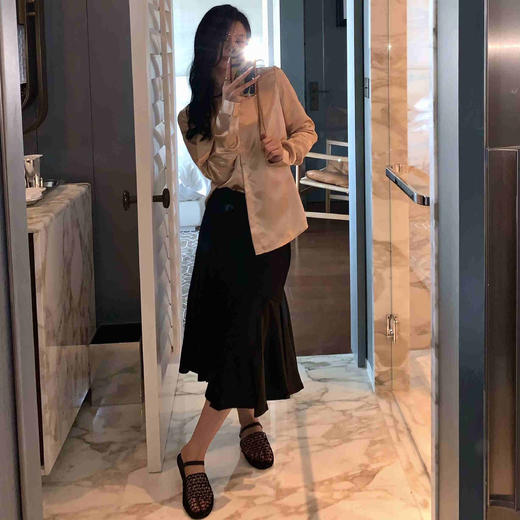 顺丰包邮洛诗琳13842春季设计感口袋衬衫2025新款醋纤上衣20357 商品图3