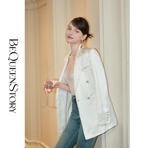 余潇潇【欲望都市】2025春装新款轻奢气质时尚醋酸枪驳领西装外套 商品图2