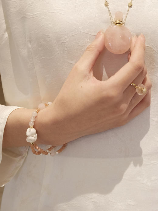 MELI&MOLI |猛犸象牙精雕小狐狸珠 太阳石粉水晶手链—五行之金 商品图3