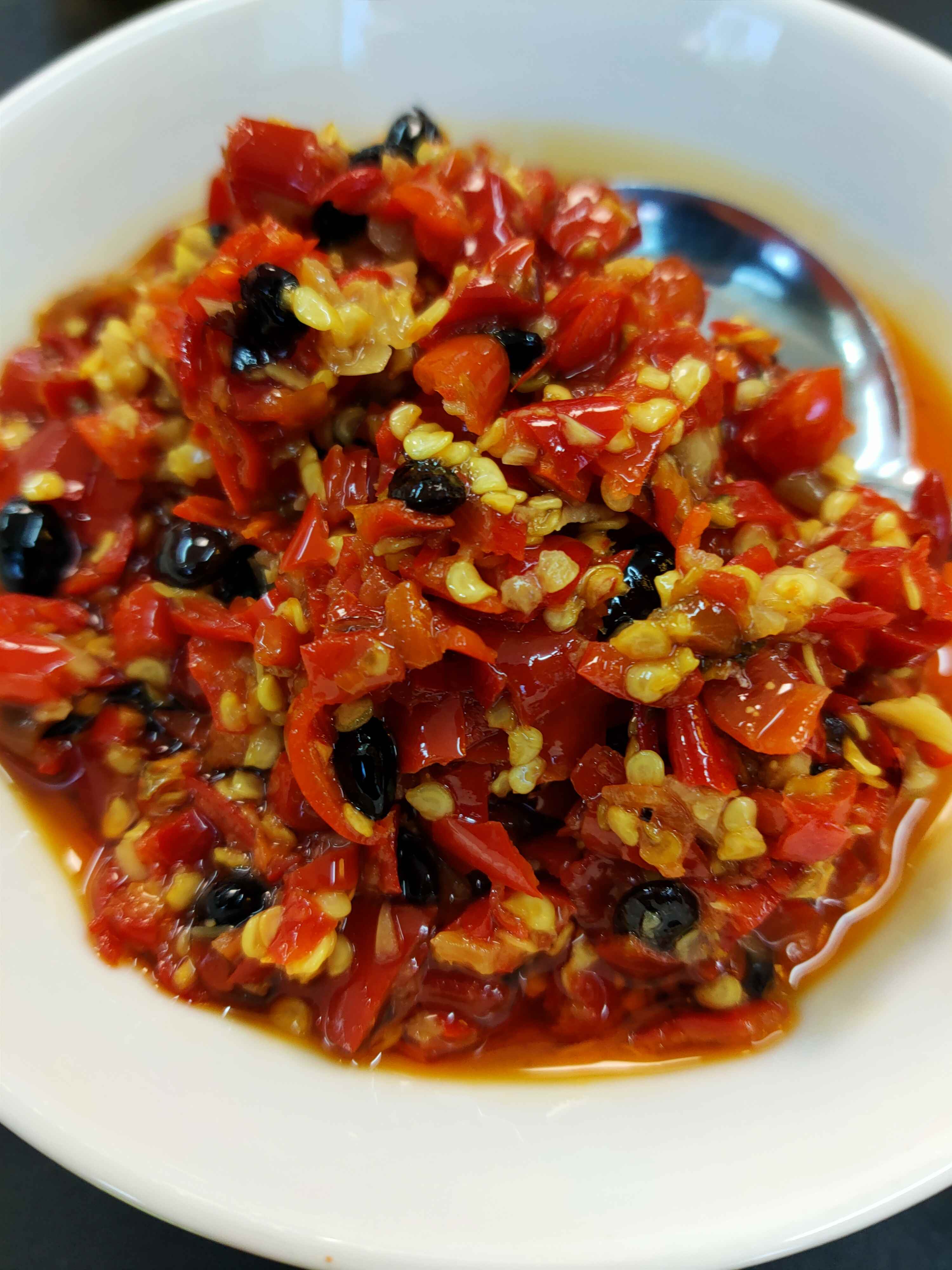 茶油豆豉剁辣椒 ，1瓶400克，龙哥做的味道特别好