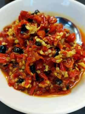 茶油豆豉剁辣椒 ，1瓶400克，龙哥做的味道特别好