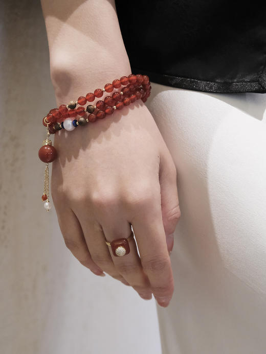 MELI&MOLI |红玛瑙迷你香薰瓶珍珠点缀红玛瑙圆珠手串—五行之火 商品图2