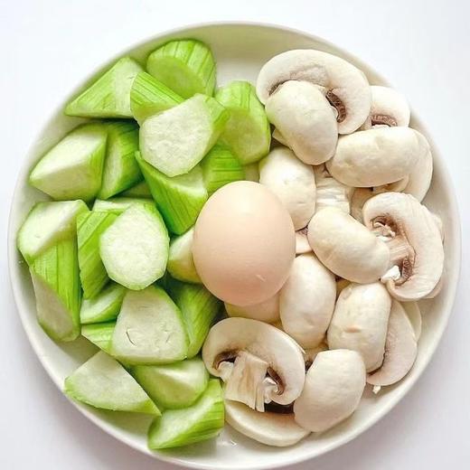 白蘑菇5.5元／盒，明天到 商品图2