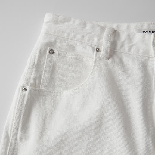 ROMI STUDIO“清新优雅”棉质斜纹高腰廓形微喇牛仔裤 RWBWX81753 商品图2