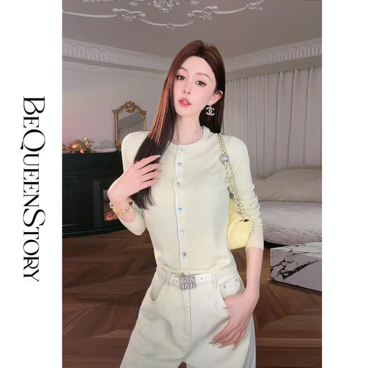 余潇潇【随性时光】2025春装新款舒适冰爽丝纱线定制扣子圆领针织衫 商品图2