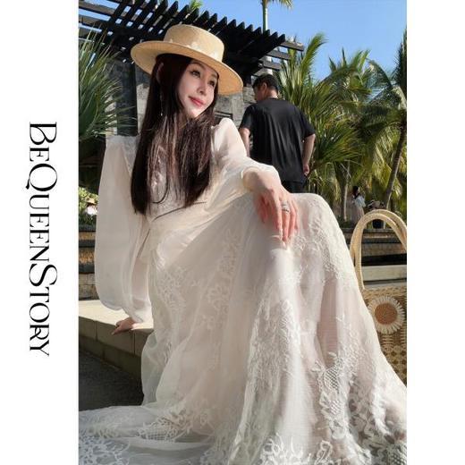 余潇潇【诗意绽放】2025春装新款重工精致钉珠花边V领绣花连衣裙 商品图3