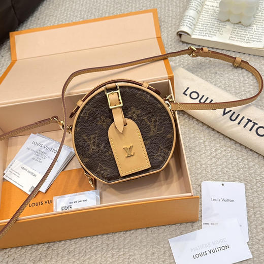 Lv 老花 mini chapeau 圆饼包 商品图2
