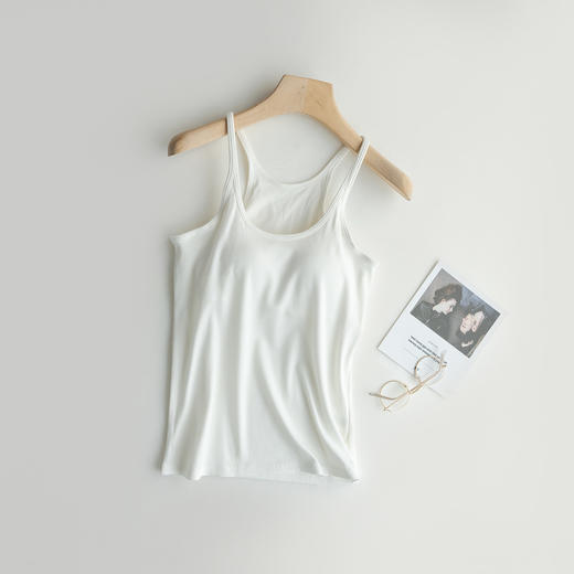 【带胸垫】纯色美背 背心打底衫 商品图3