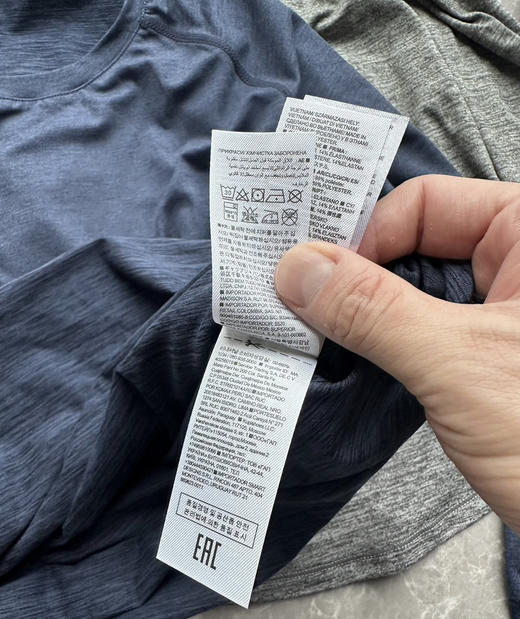 女款全新正品Gap弹力透气瑜伽服T恤速干长袖运动T恤, 25年新款美单女款 官网40美金左右 四个色，越南产 商品图5