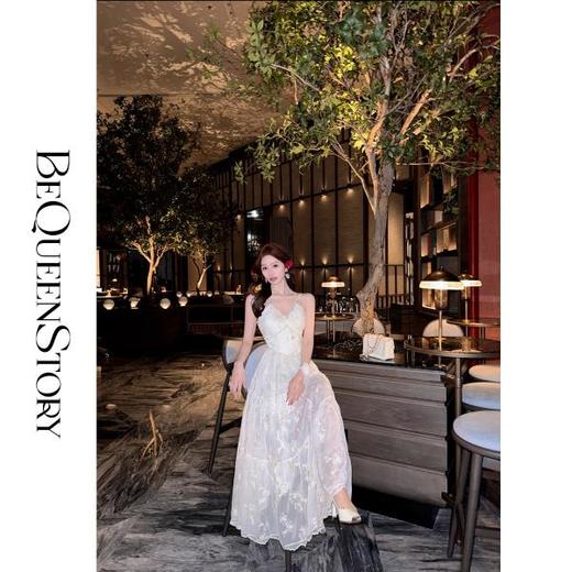 余潇潇【西域女神】金丝绣花吊带收腰连衣裙精致轻奢2025春装新款 商品图2