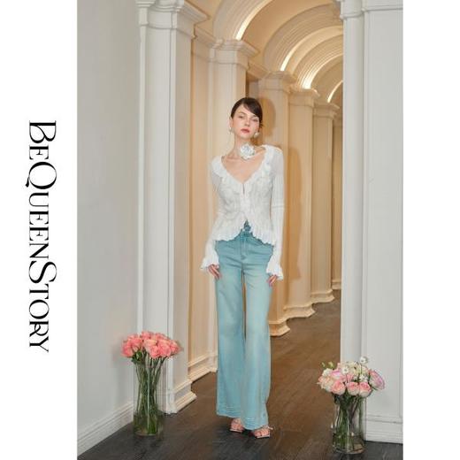 余潇潇【清迈雨季】2025春装新款气质时尚百搭法式木耳边蕾丝针织衫 商品图2