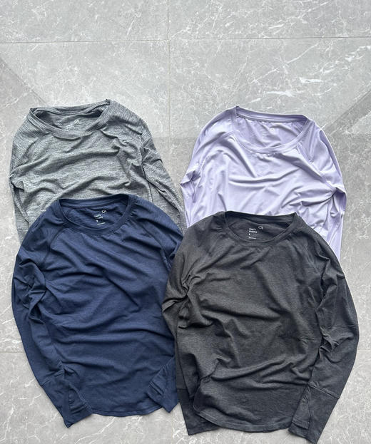 女款全新正品Gap弹力透气瑜伽服T恤速干长袖运动T恤, 25年新款美单女款 官网40美金左右 四个色，越南产 商品图0