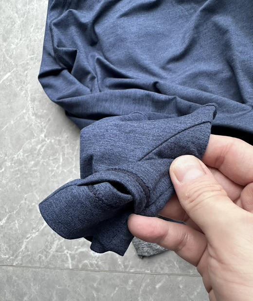 女款全新正品Gap弹力透气瑜伽服T恤速干长袖运动T恤, 25年新款美单女款 官网40美金左右 四个色，越南产 商品图3