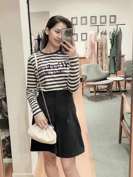 现货 THS-限时 max家 松弛衣橱感 极简风经典条纹字母长袖T恤 BH2567 商品图2