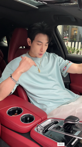 6690早春新款时尚个性重工刺绣袖边爱心印花圆领短袖T恤百搭休闲上衣