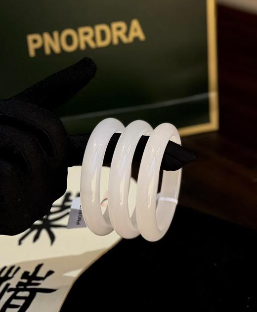 PNORDRA新疆天山纯天然玉石手镯 商品图2
