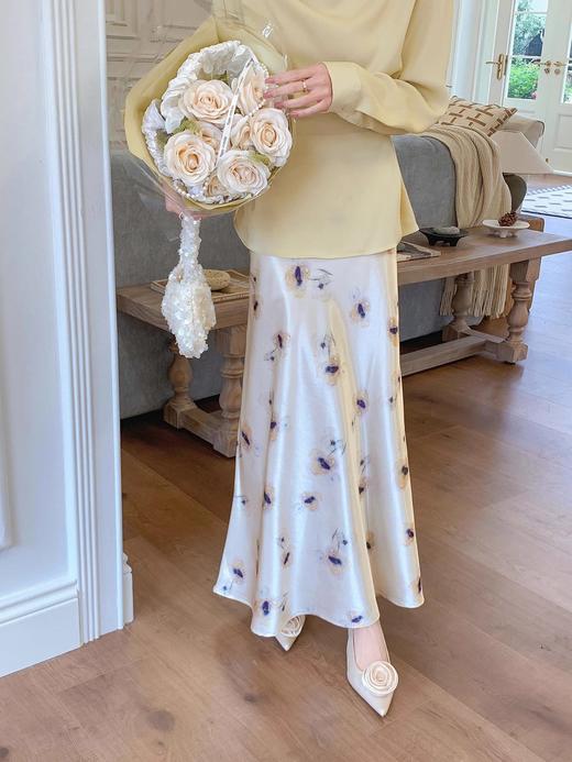 张心子【金秘书法则】春夏缎面气质显瘦衬衫上衣 U2502045 商品图10