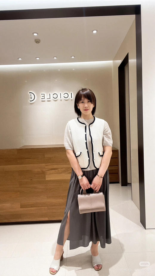 310-3 独家圆正  小禾 黑白撞色 针织背心 商品图10