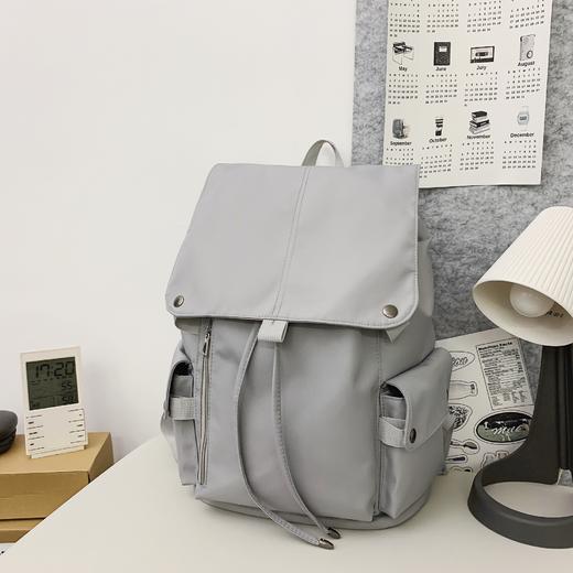 新款日系时尚轻便双肩包百搭包大容量简约通勤背包 商品图2