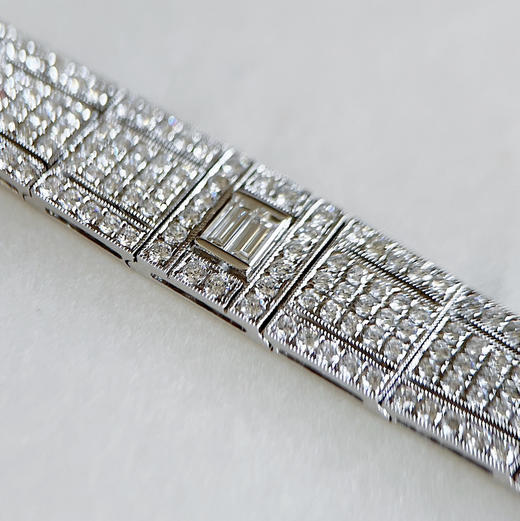 SALUTE THE CLASSIC 18K镶钻石 手链 商品图3