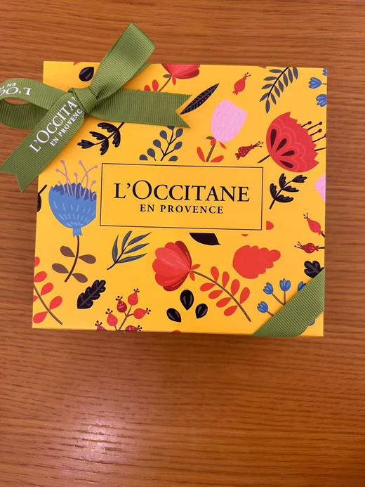 【欧舒丹套组】B1F 欧舒丹教师节套装（手霜：白薰衣草+樱花+玫瑰+桂花）30ml*4 商品图1