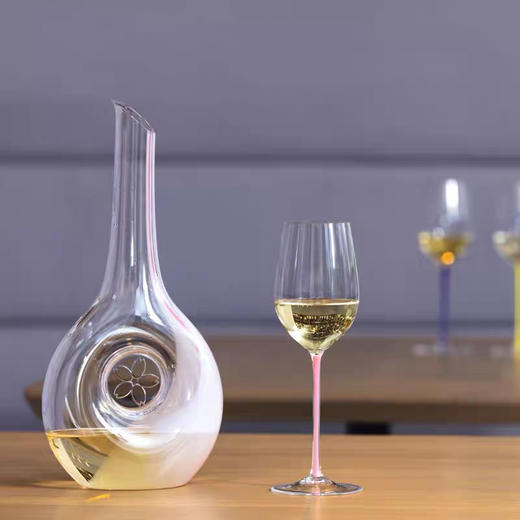 奥地利RIEDEL粉色樱花手工吹制醒酒器分酒器进口 商品图0