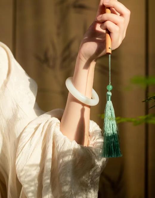 PNORDRA新疆天山纯天然玉石手镯 商品图7