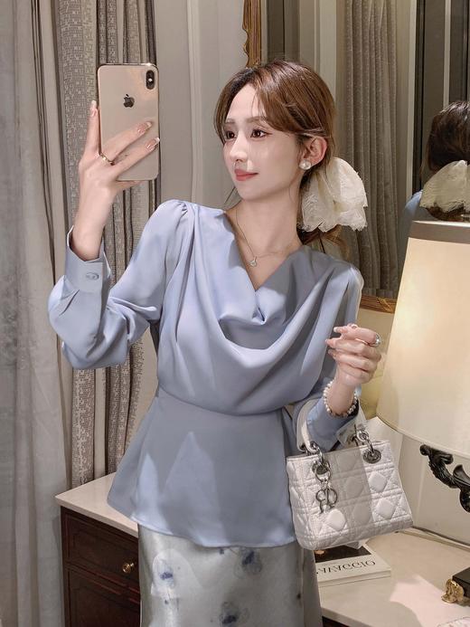 张心子【金秘书法则】春夏缎面气质显瘦衬衫上衣 U2502045 商品图1