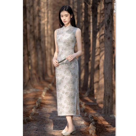 时尚改良年轻款长款无袖旗袍2025春新款原创新中式旗袍SYK375002 商品图3