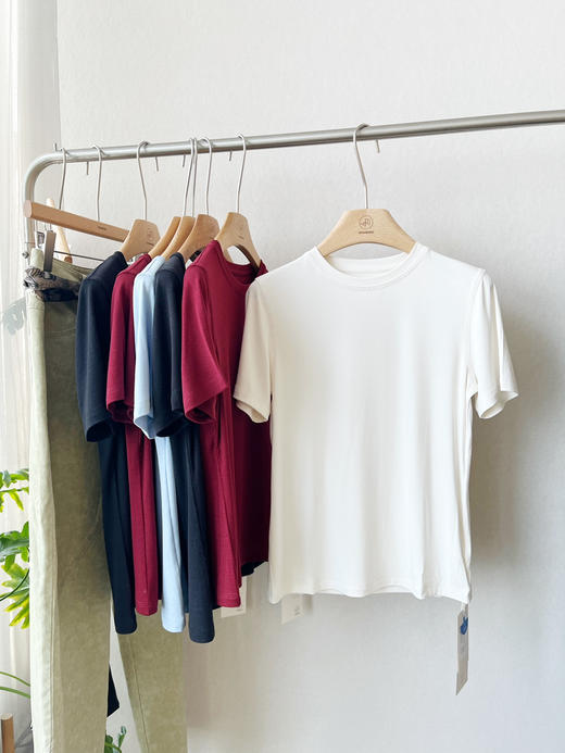 【温柔的谎言】噢蜜ooomeooo小圆领高弹T 商品图9