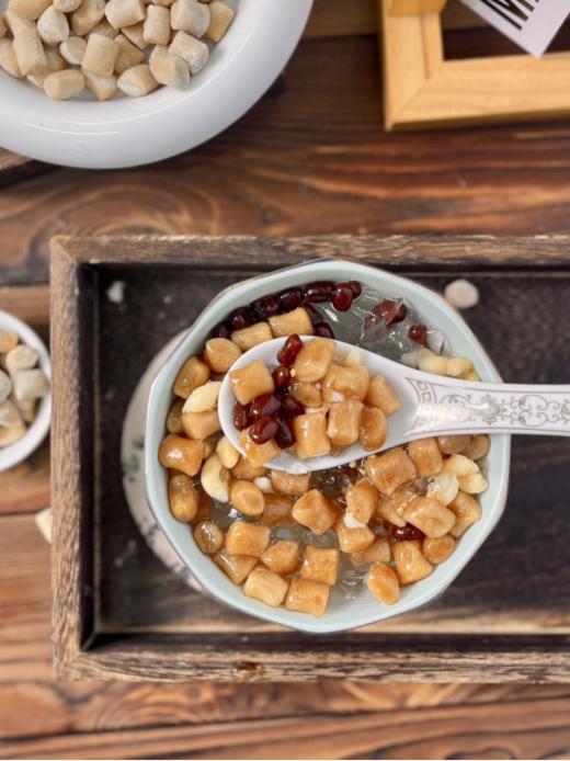 独家组合💯甜品控必入‼️【熊追不舍芋圆三件套】精心搭配，无人工色素添加剂❌层次丰富，口感一绝👍 “芋圆➕红糖丸子➕阿达仔”拍1得3，一份夏日甜汤齐活儿！三倍快乐炫个够💥 商品图1