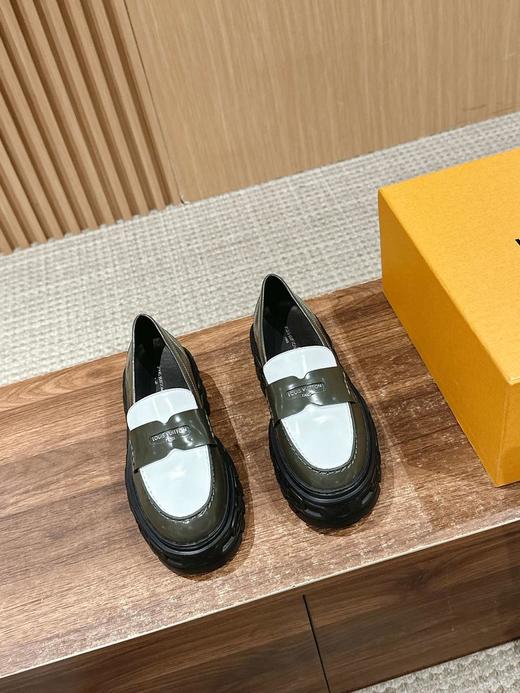 驴家2025/ss新款链条浮雕涉及厚底乐福鞋系列跟高5cm（HC） 商品图3