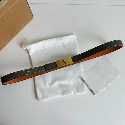 外贸原单正品Rh拉夫劳伦腰带，古铜材质的腰头、意大利进口小牛皮、精雕刻字和压印，让它，成为你衣柜中的楚翘!!
两面可用，简易包装，尺寸：宽2cm*长100
特价💰158包邮 商品图13