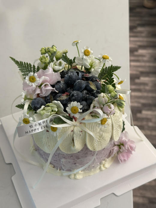 春之系列：减糖蓝莓乳酪脆波波，因季节原因鲜花随机搭配 商品图6