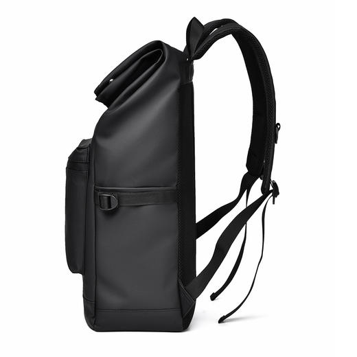 新款时尚男双肩包商务通勤笔记本电脑包户外旅行轻便背包 商品图1