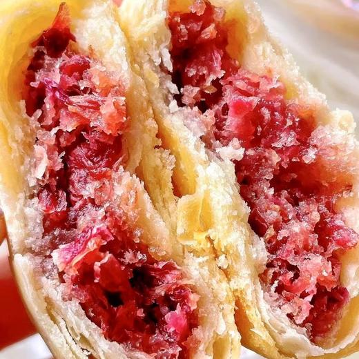 【糕酥精选】云南玫瑰鲜花饼 配料表干净无添加 不甜不腻 花香浓郁 层层软酥皮 麦香扑鼻 手工制饼 现做现发 商品图4