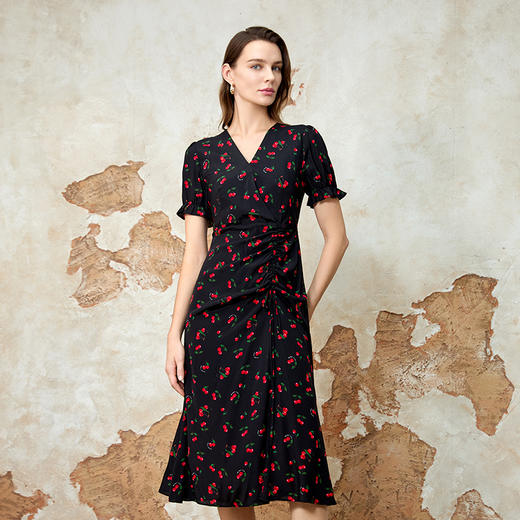 EITIE爱特爱夏季新款提褶V领开叉收腰显瘦泡泡袖印花连衣裙8207921 商品图2