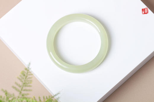 和田玉晴水玉手镯 圈口：57.8mm 商品图0