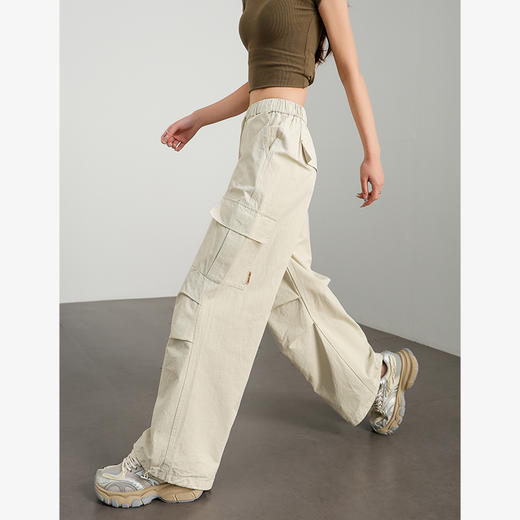 西遇白色工装裤女新款松紧腰美式酷飒风高腰直筒休闲裤D0050454 商品图2