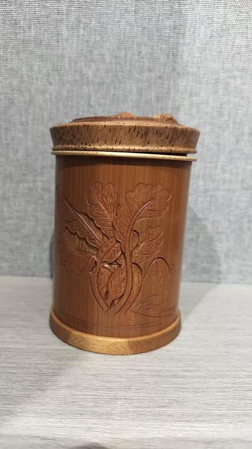 玉竹白菜蝈蝈筒9.5*6.8cm 商品图0