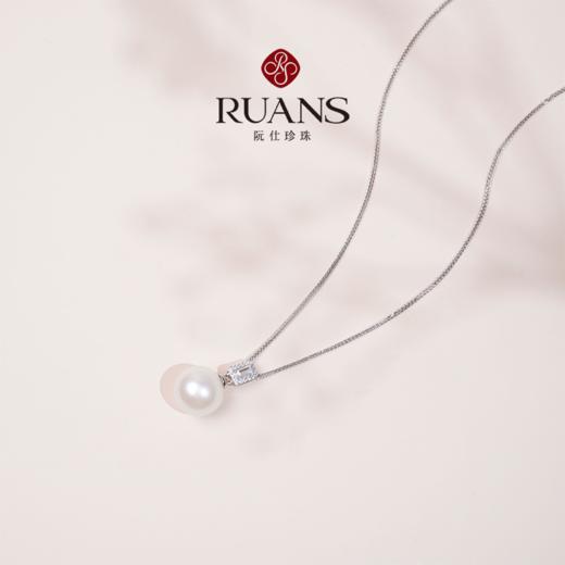 【秒杀25单】阮仕珍珠	莹润系列S925银 淡水珍珠链牌 12-13mm 正圆 微瑕 极强光 商品图5