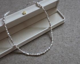 年少不知珍珠美 哈！天然淡水 不规则 5-5.5mm 弱银灰蓝的碎银子 项链