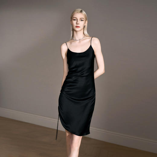 Solo seta22姆米女士真丝纯色吊带短裙桑蚕丝法式睡裙2025年秋季 商品图3