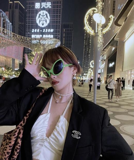 香奈儿镂空胸针颗颗施华洛钻珍珠（XJ） 商品图1