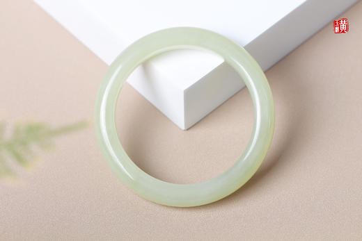 和田玉晴水玉手镯 圈口：57.8mm 商品图1