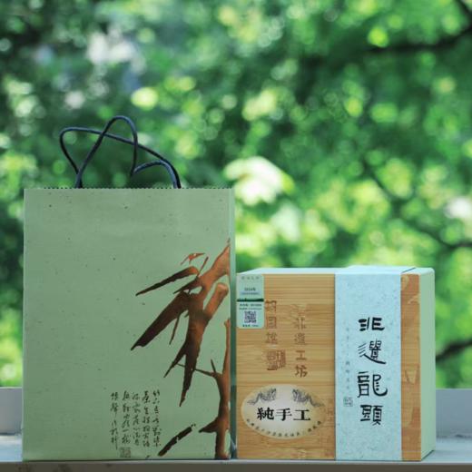 非遗大师胡国雄2025 白鹤峰明前特级西湖龙井 传统牛皮纸装 商品图0