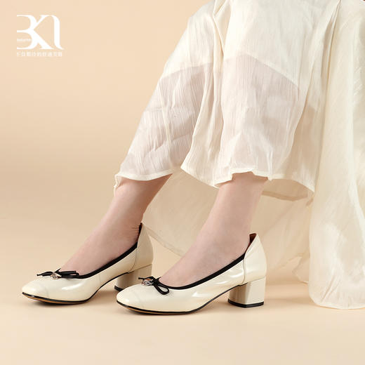 BAKERLOO小香锁扣通勤粗跟女单鞋AD131 商品图0